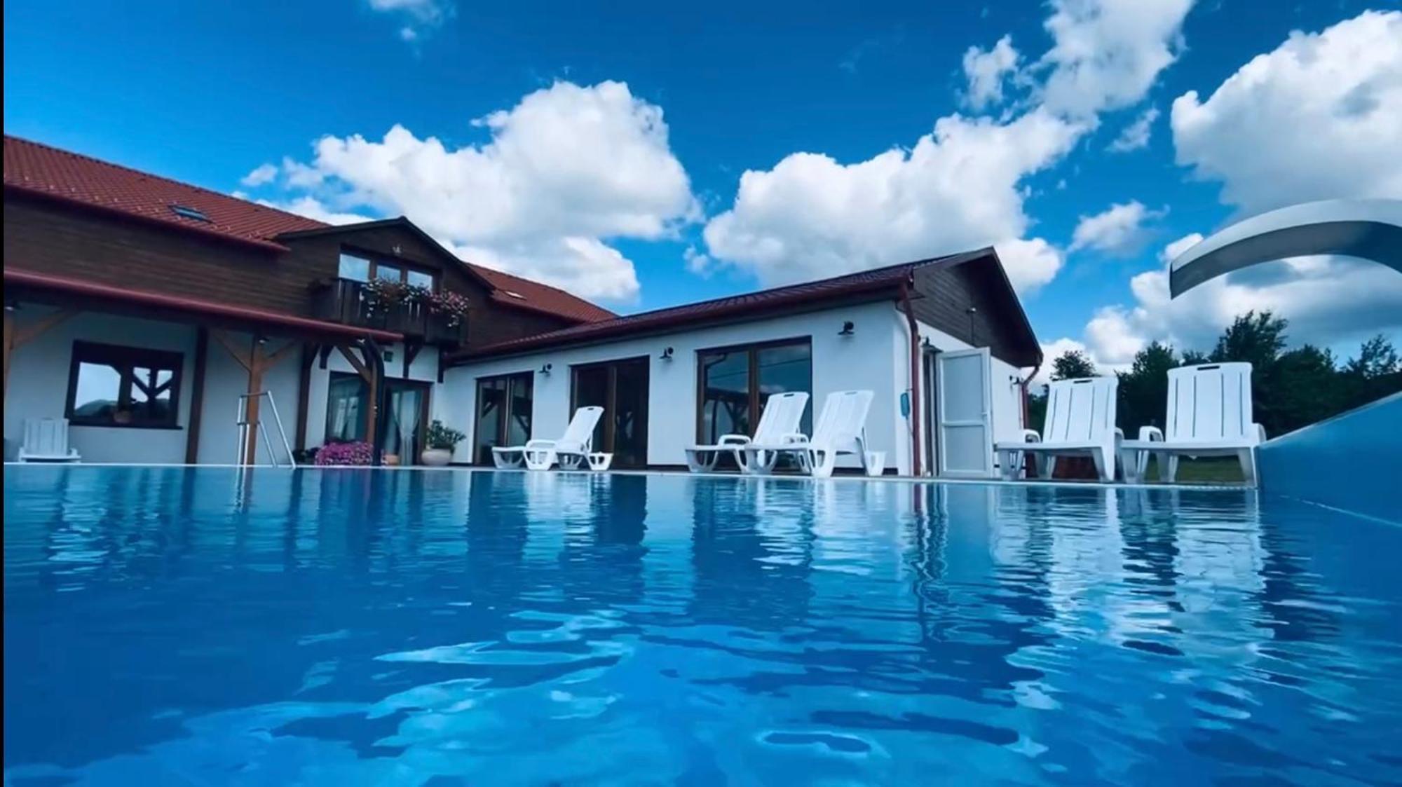 Gold Horse Vendeghaz Hotel Szilvasvarad Bagian luar foto