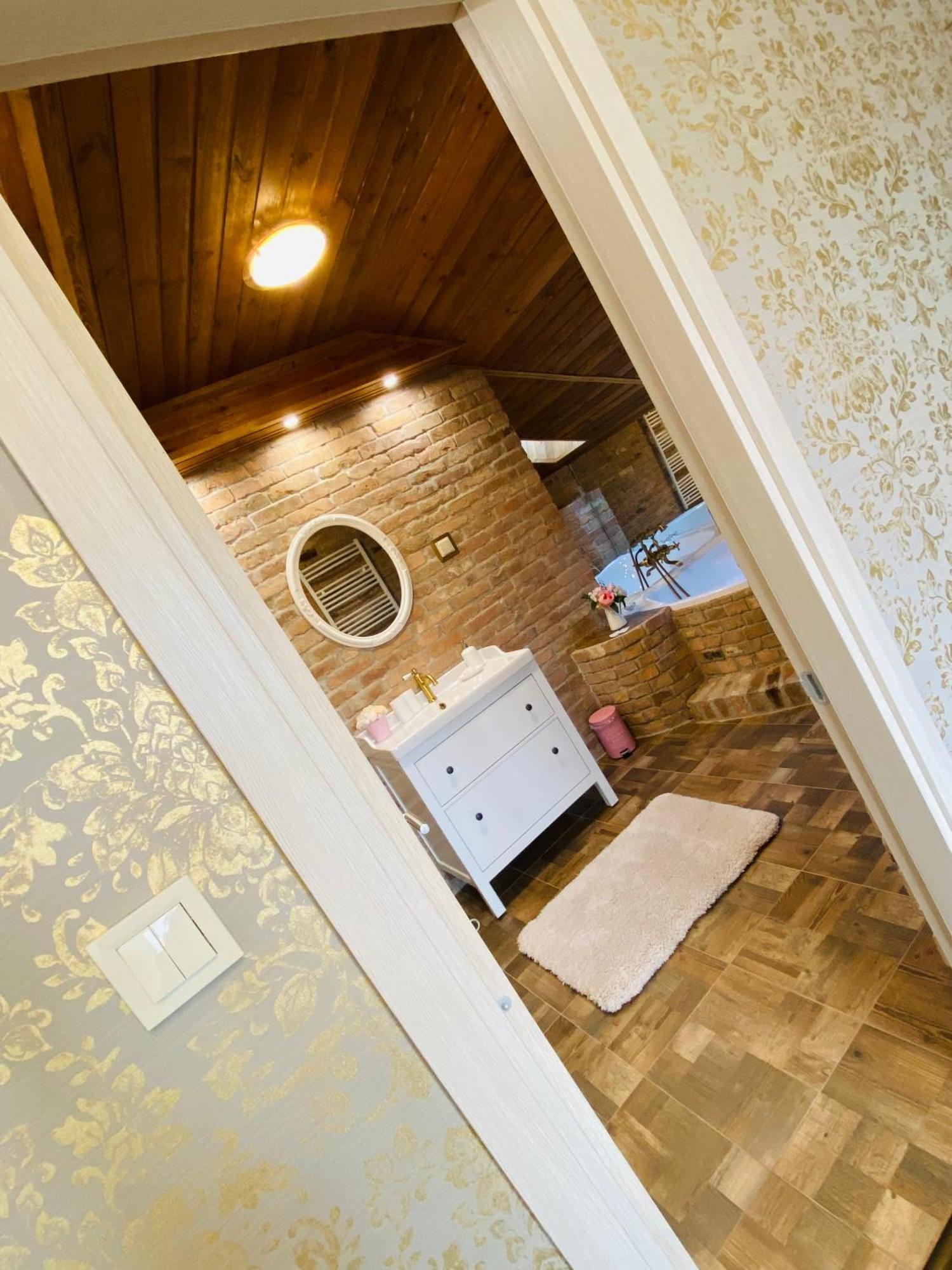 Gold Horse Vendeghaz Hotel Szilvasvarad Bagian luar foto